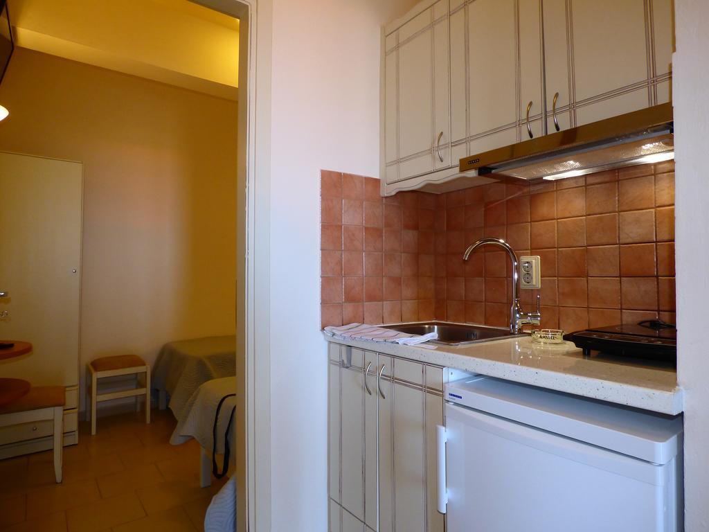 Camelia Studios & Apartments Stalós Zewnętrze zdjęcie