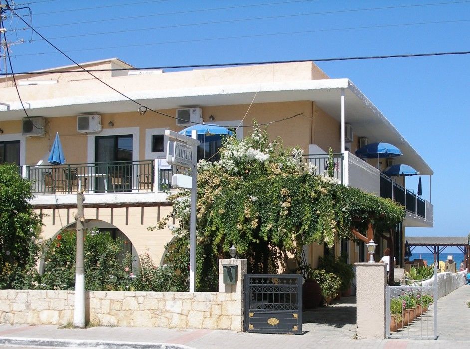 Camelia Studios & Apartments Stalós Zewnętrze zdjęcie